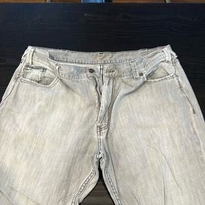Men’s Mavi distressed gray jeans